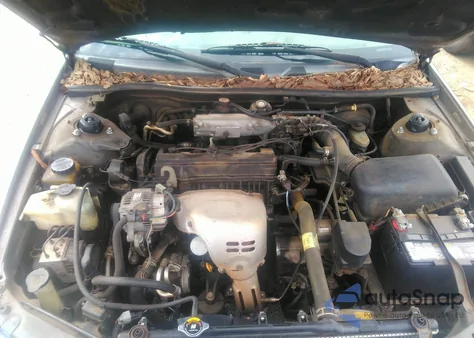 1998 Toyota Camry Le from USA, damaged, VIN 4T1BG22K9WU366034